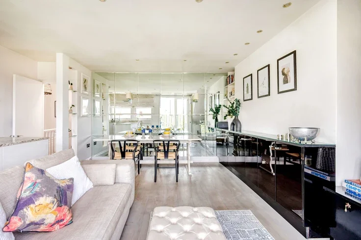 Flat Castellain Road in City of Westminster
