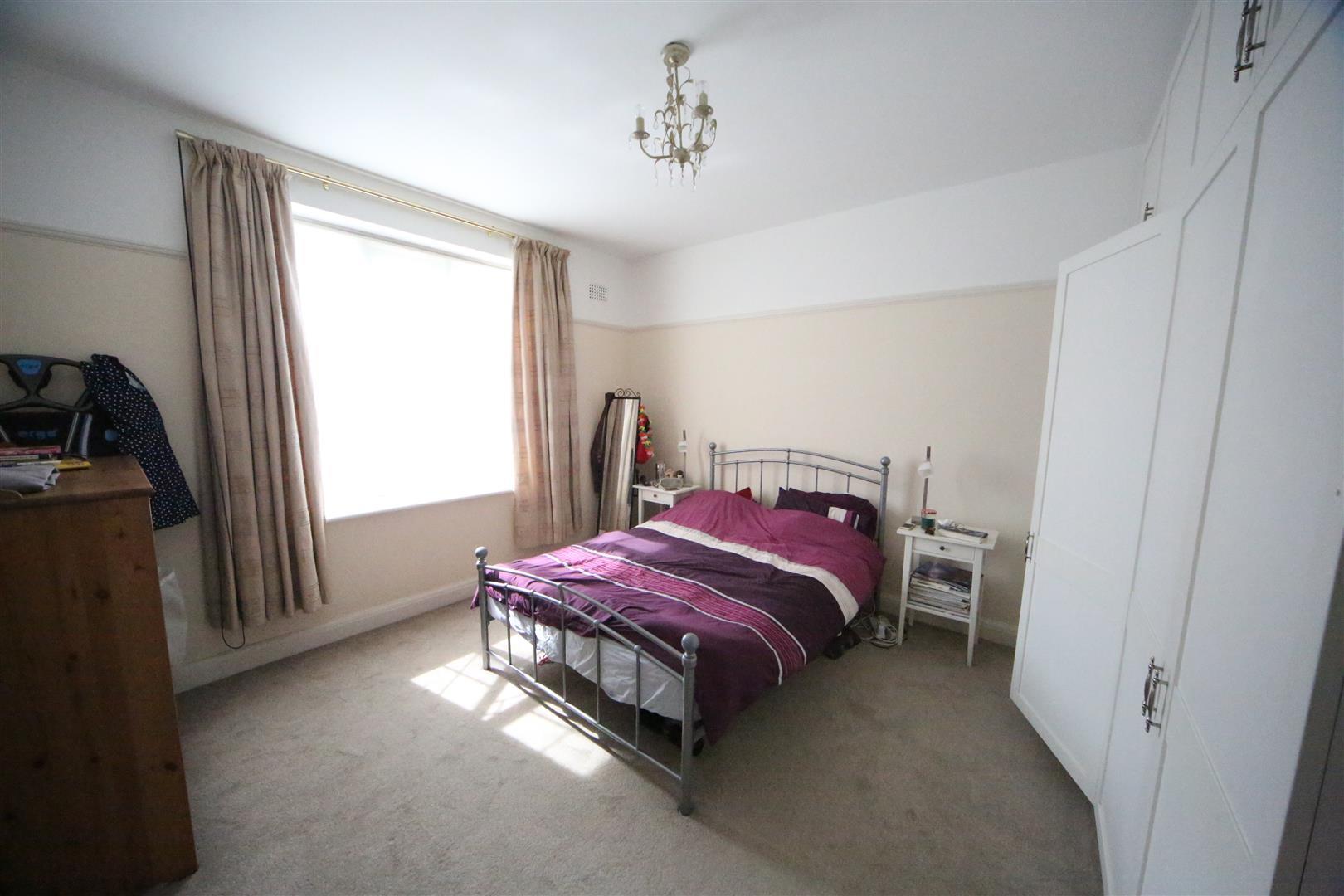 Flat Frognal in Greater London