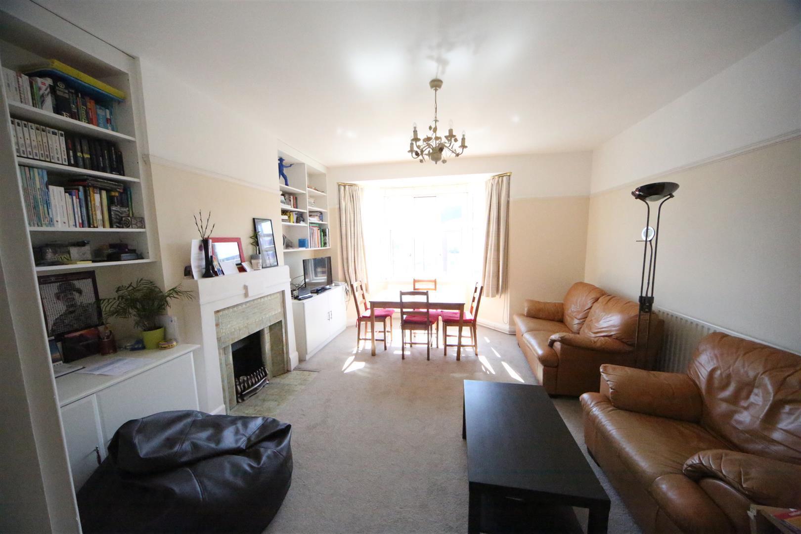 Flat Frognal in Greater London