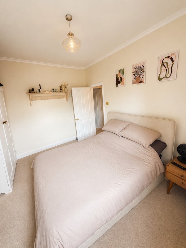 Room Lavender Hill in Greater London
