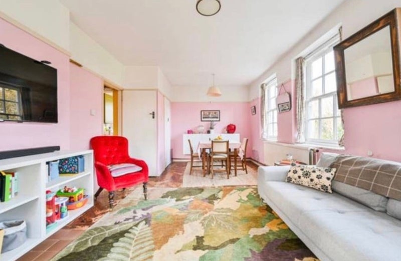 Room Hillcrest in Greater London