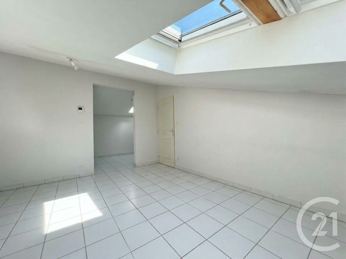 Appartement Rue Xavier Jouvin à Vif