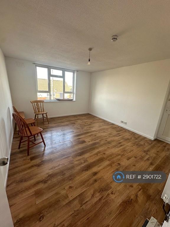 Flat Saint Peters Rise in Bristol