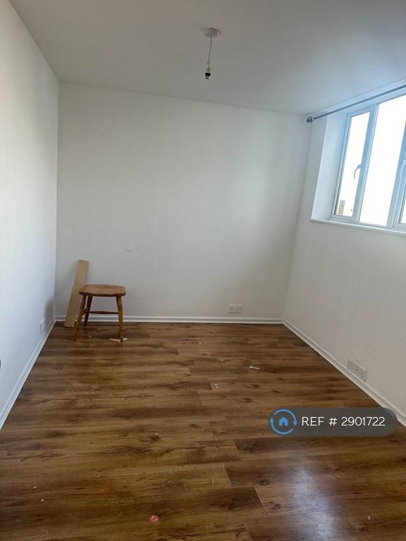 Flat Saint Peters Rise in Bristol