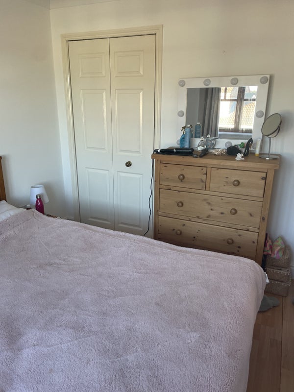 Room Robin Close in Mid Suffolk