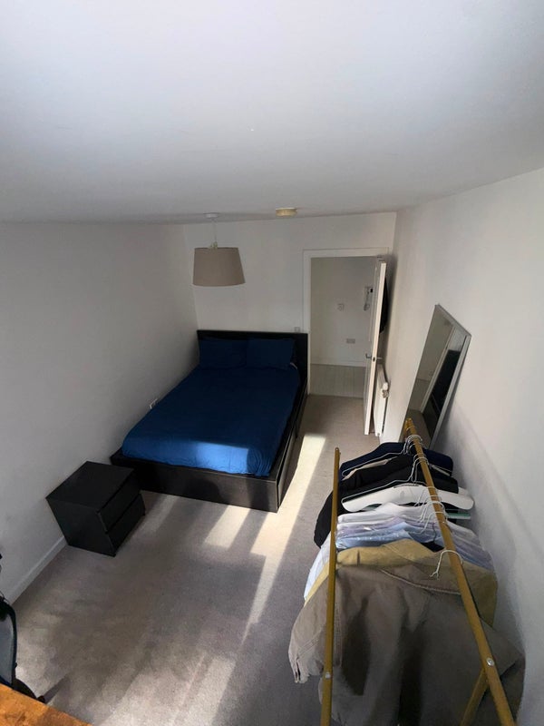 Room Lindfield Street in Greater London
