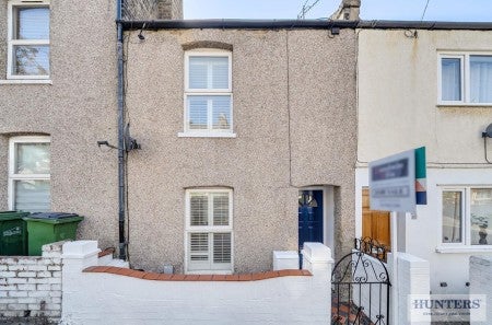 House Sladedale Road in Greater London