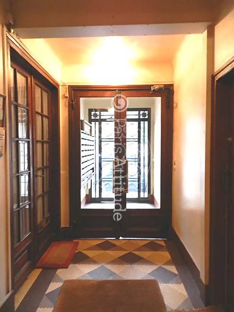 Flat Rue du Clos Feuquières in Paris