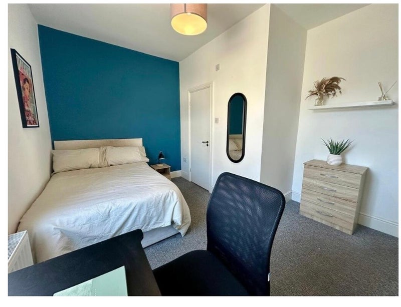 Room Coultate Street in Padiham