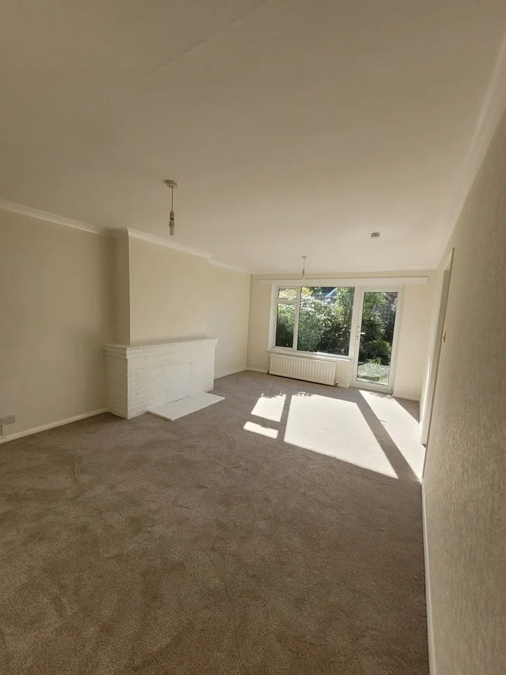 House Squires Close in Mid Sussex