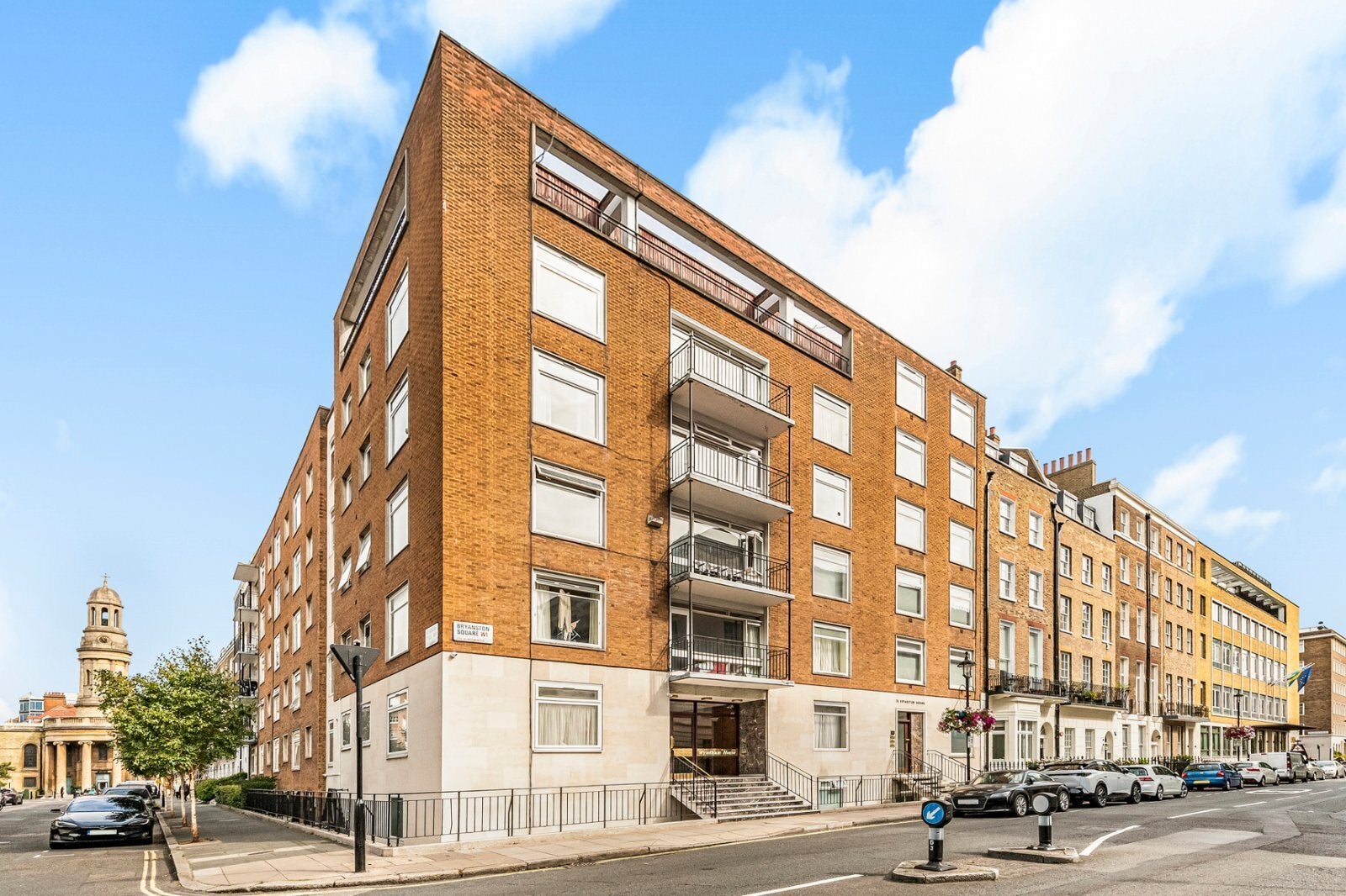 Flat Bryanston Square in City of Westminster