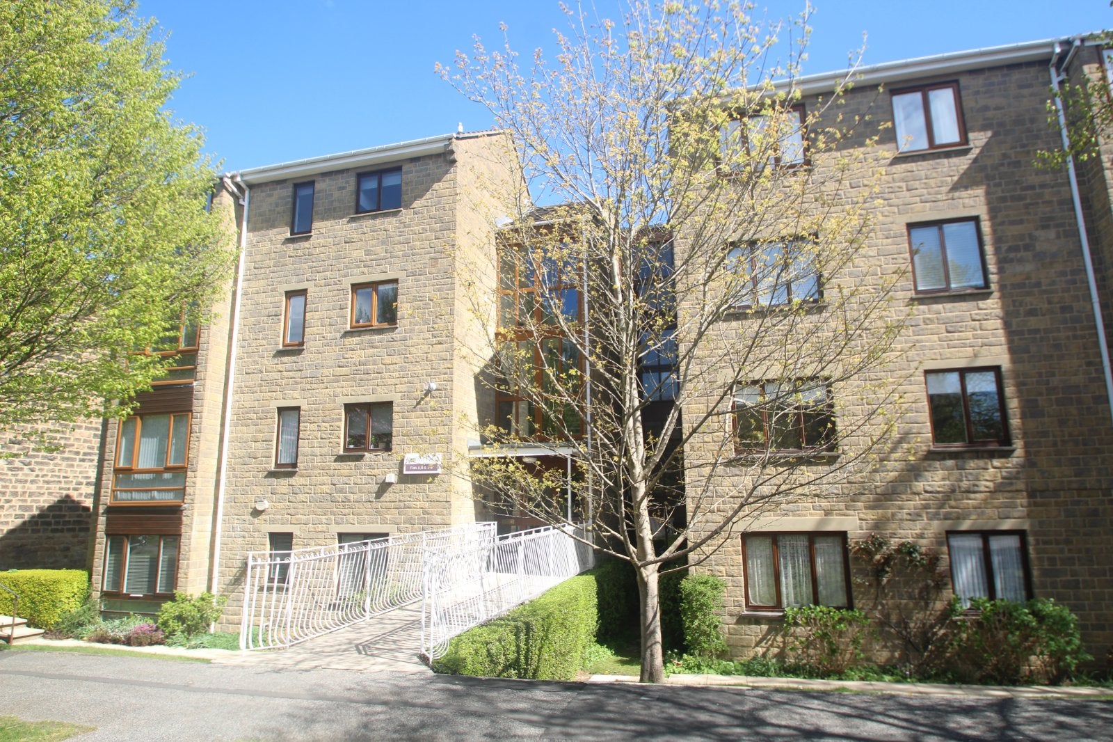Flat Park Avenue in Harrogate
