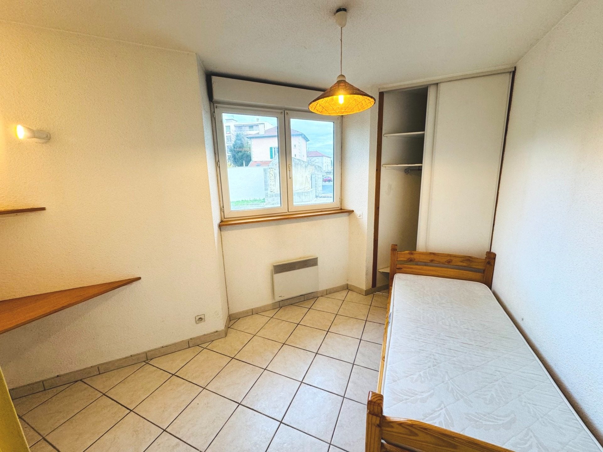 Flat Chemin des Perrières in Mours-Saint-Eusèbe