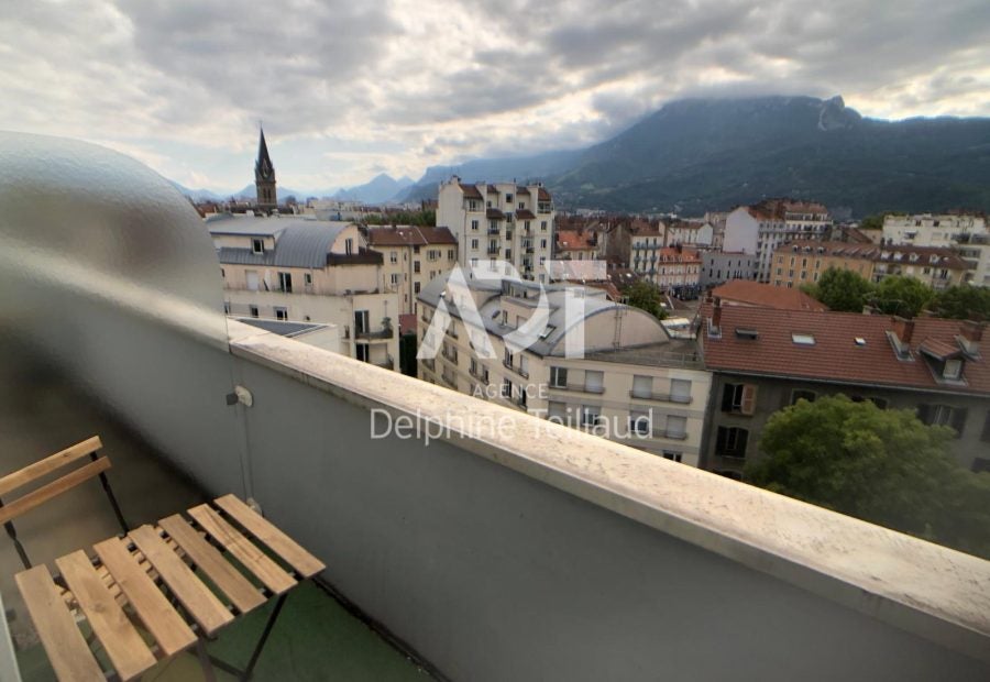 Chambre Rue Pierre Semard à Grenoble