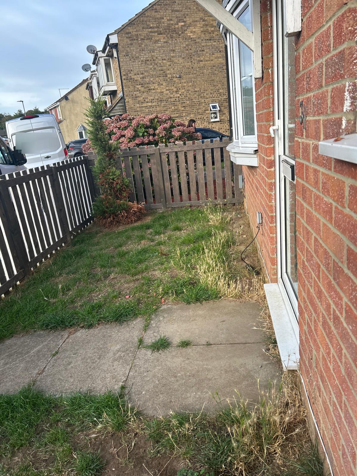 House Dore Close in Northampton