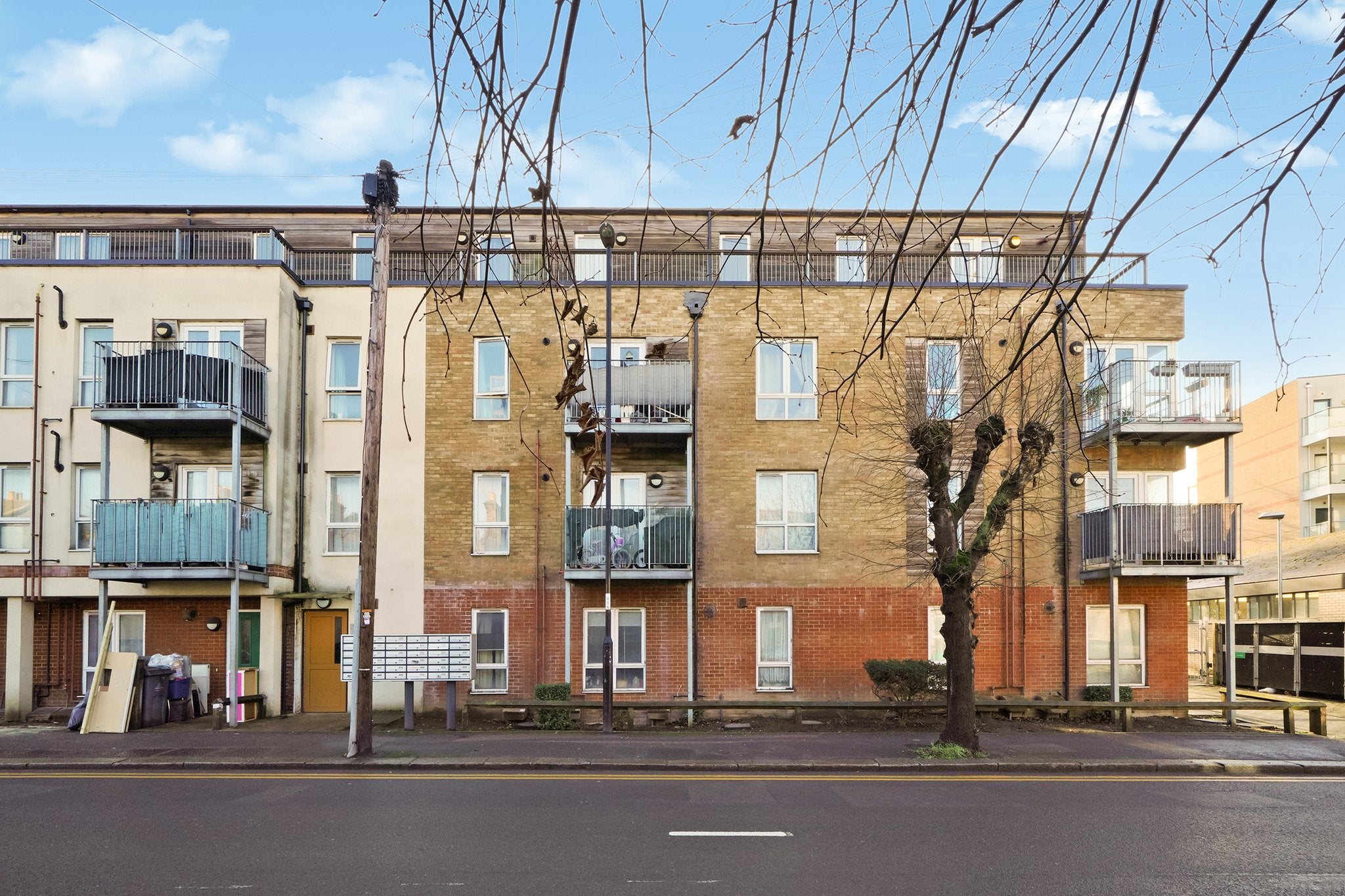 Flat Canterbury Road in Greater London
