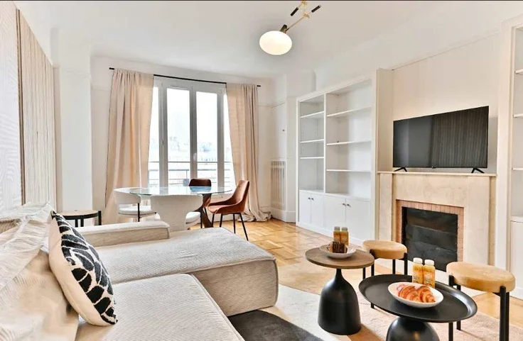 Flat Rue des Dames Augustines in Neuilly-sur-Seine