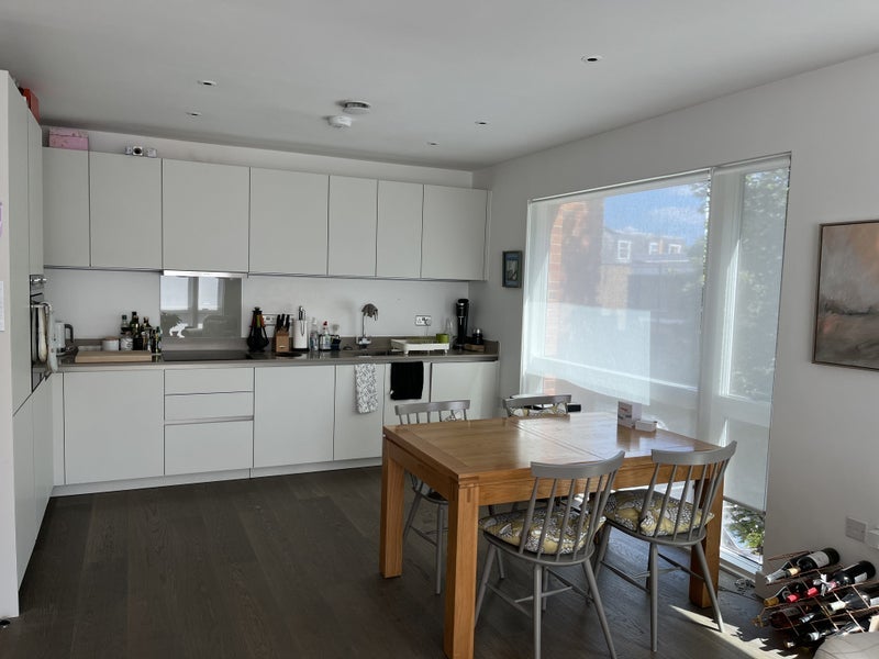 Room Fulham High Street in Greater London