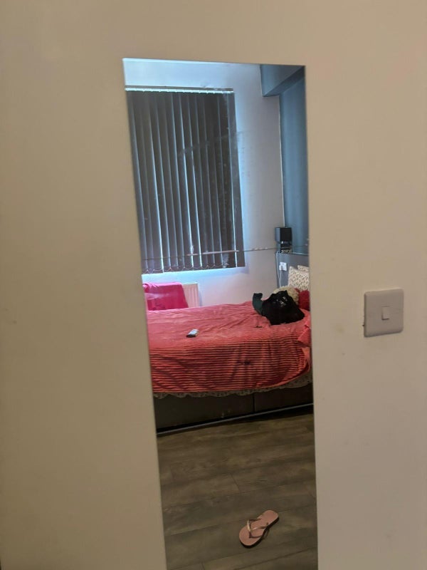 Room Crompton Street in Royton