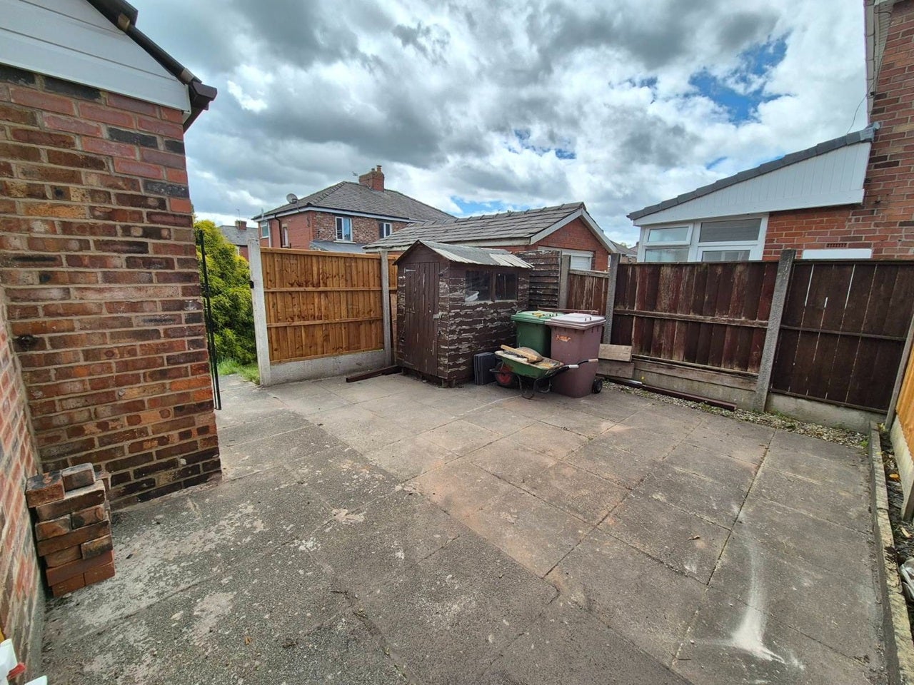 House Norman Avenue in St Helens