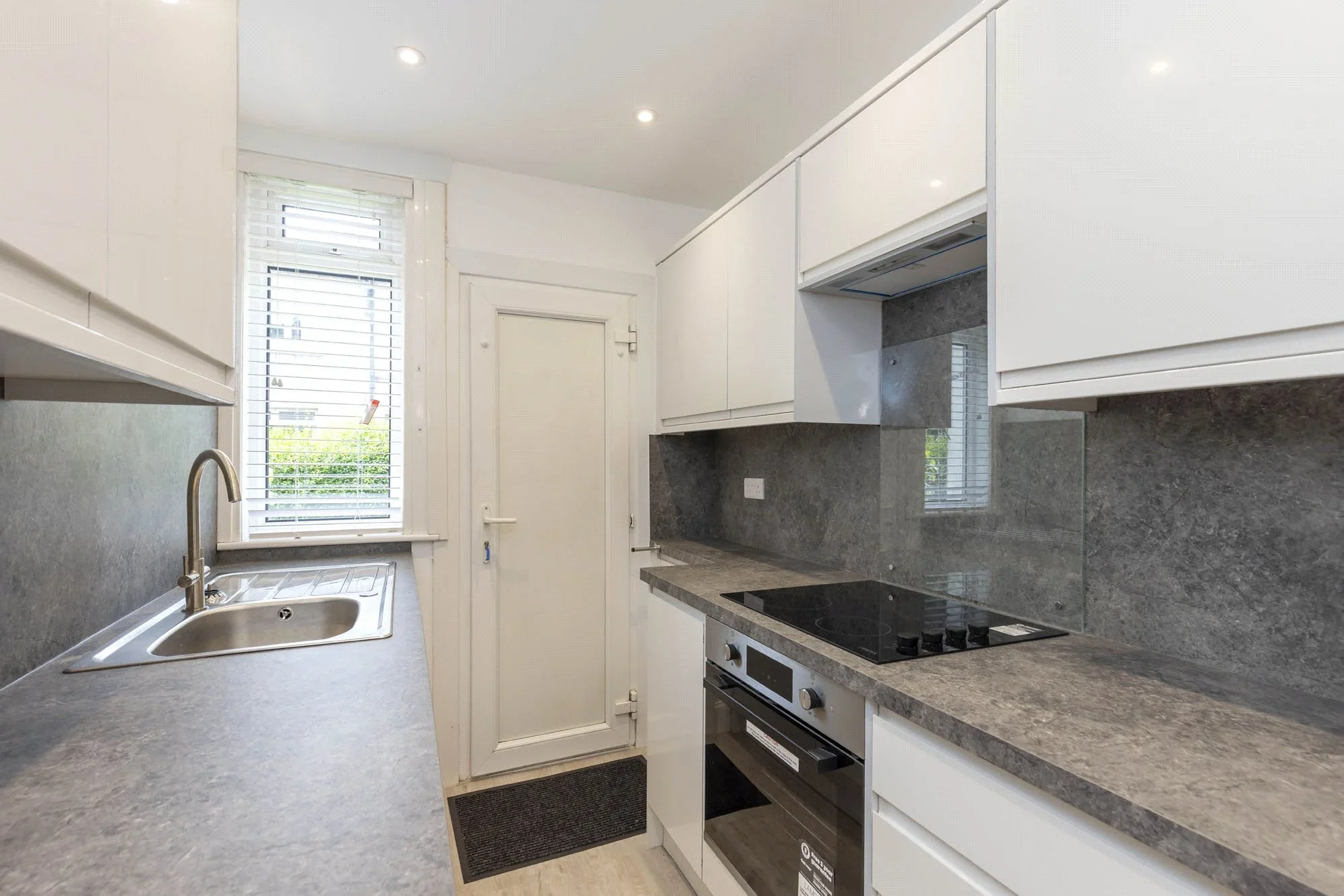 Flat Bellevue Street in City of Edinburgh