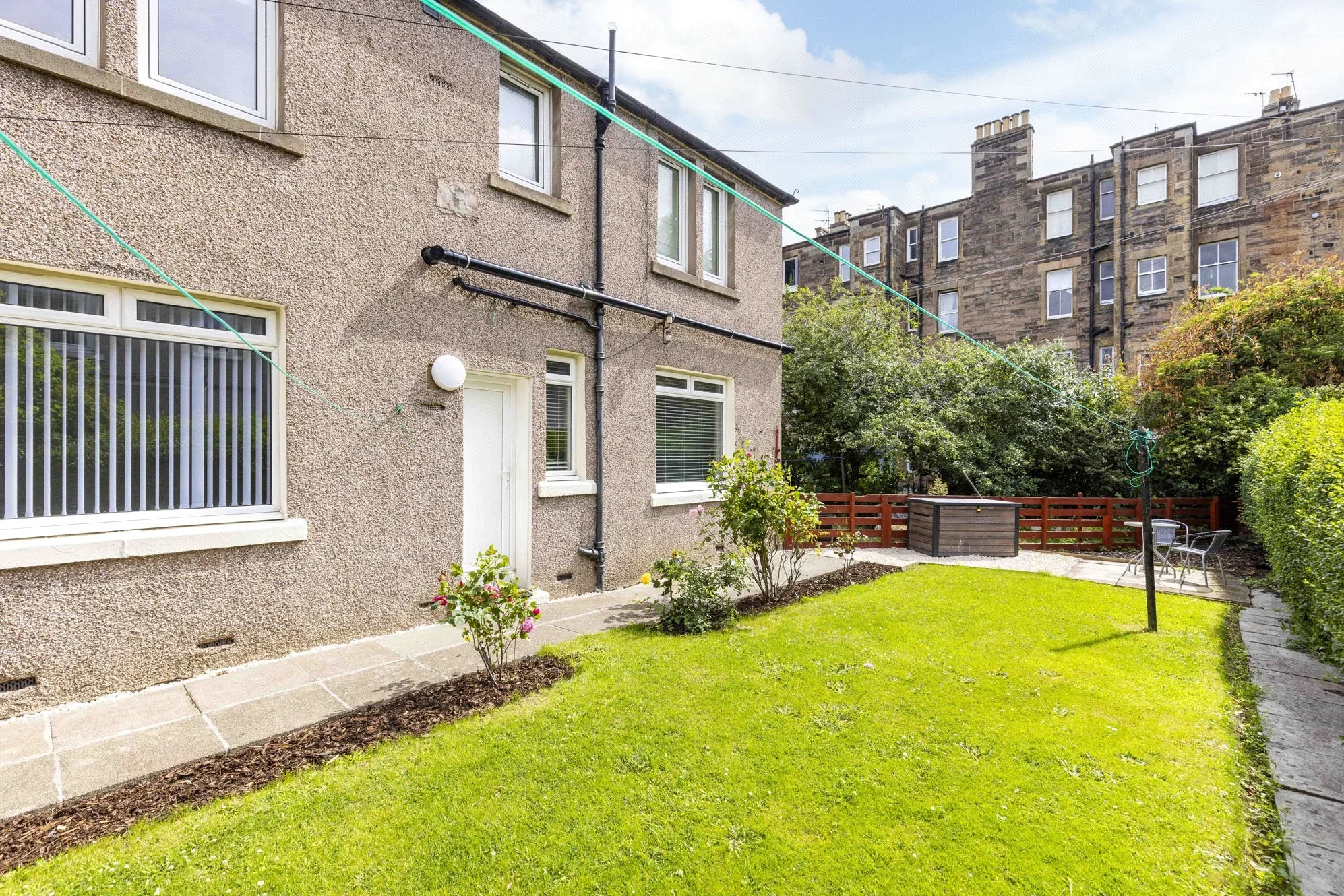Flat Bellevue Street in City of Edinburgh