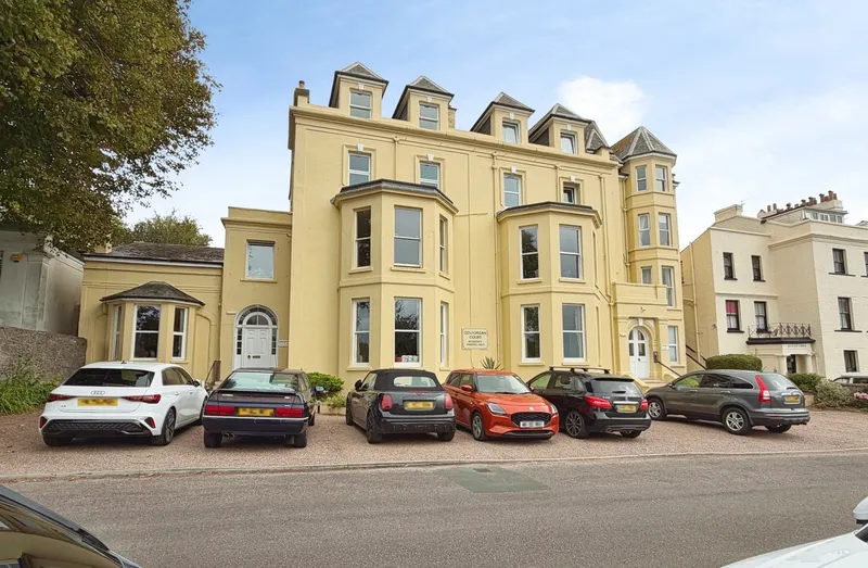 Flat Meadowview Road in East Devon