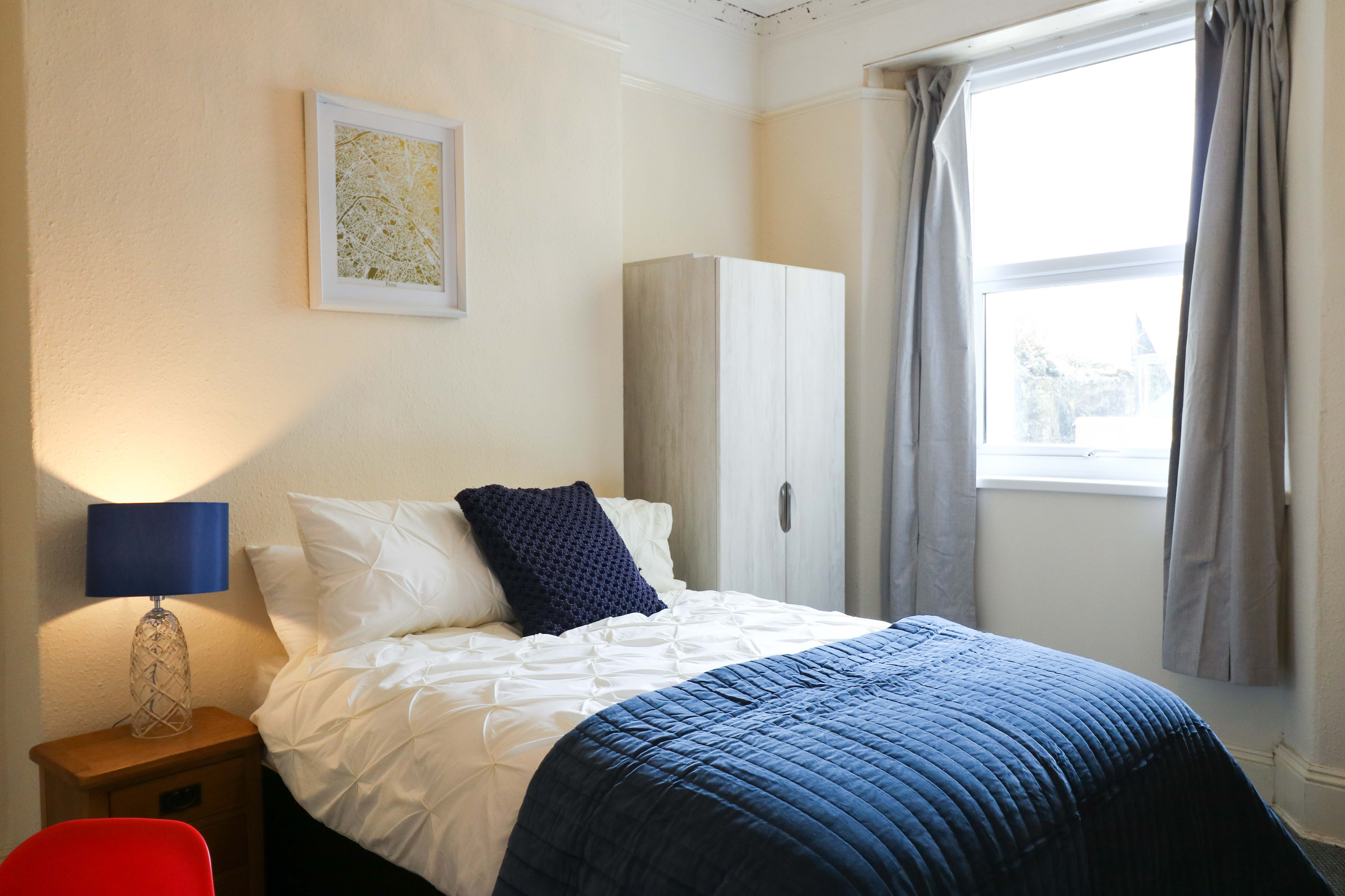 Flat Restormel Road in Plymouth