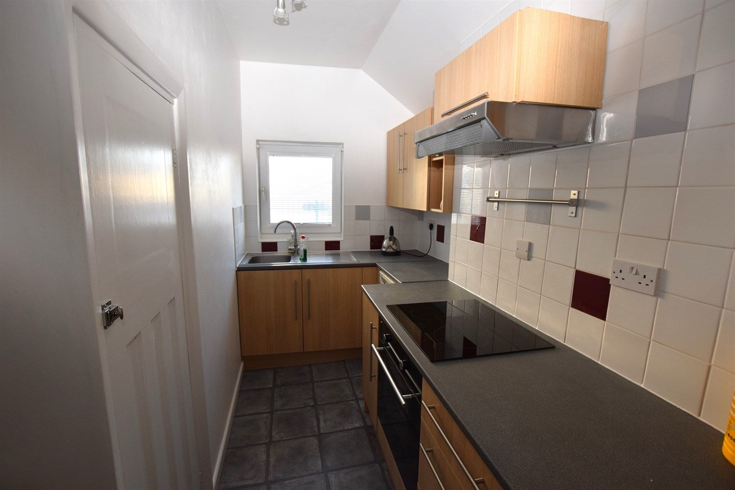 Flat London Road in Arun