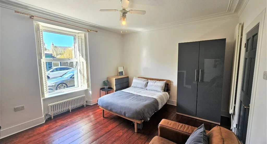 Flat Chattan Place in Aberdeen City