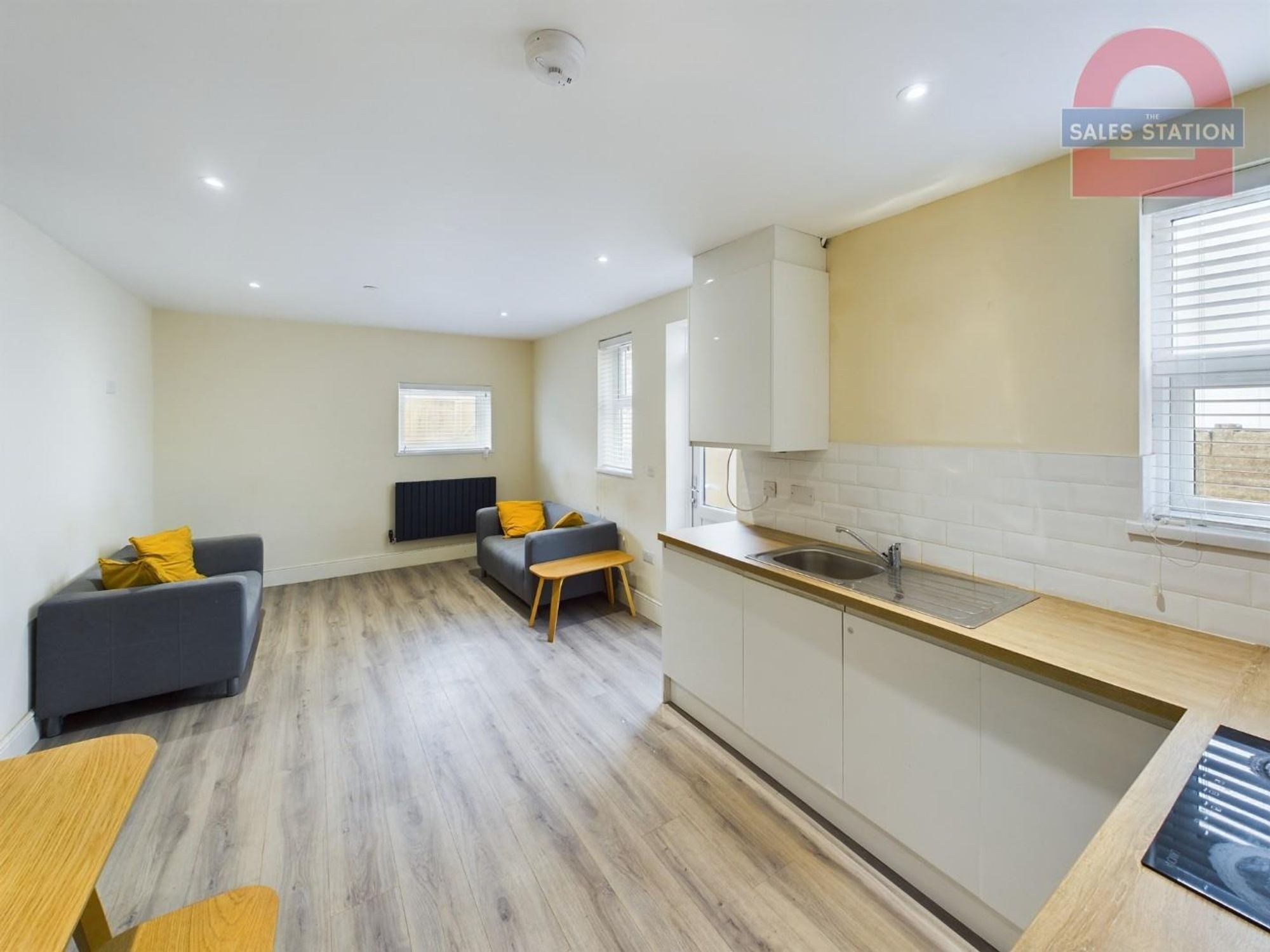 Flat Whitchurch Road in Cardiff