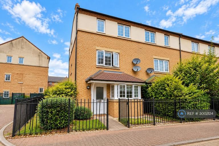 House Wilks Walk in Northampton