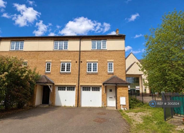 House Wilks Walk in Northampton