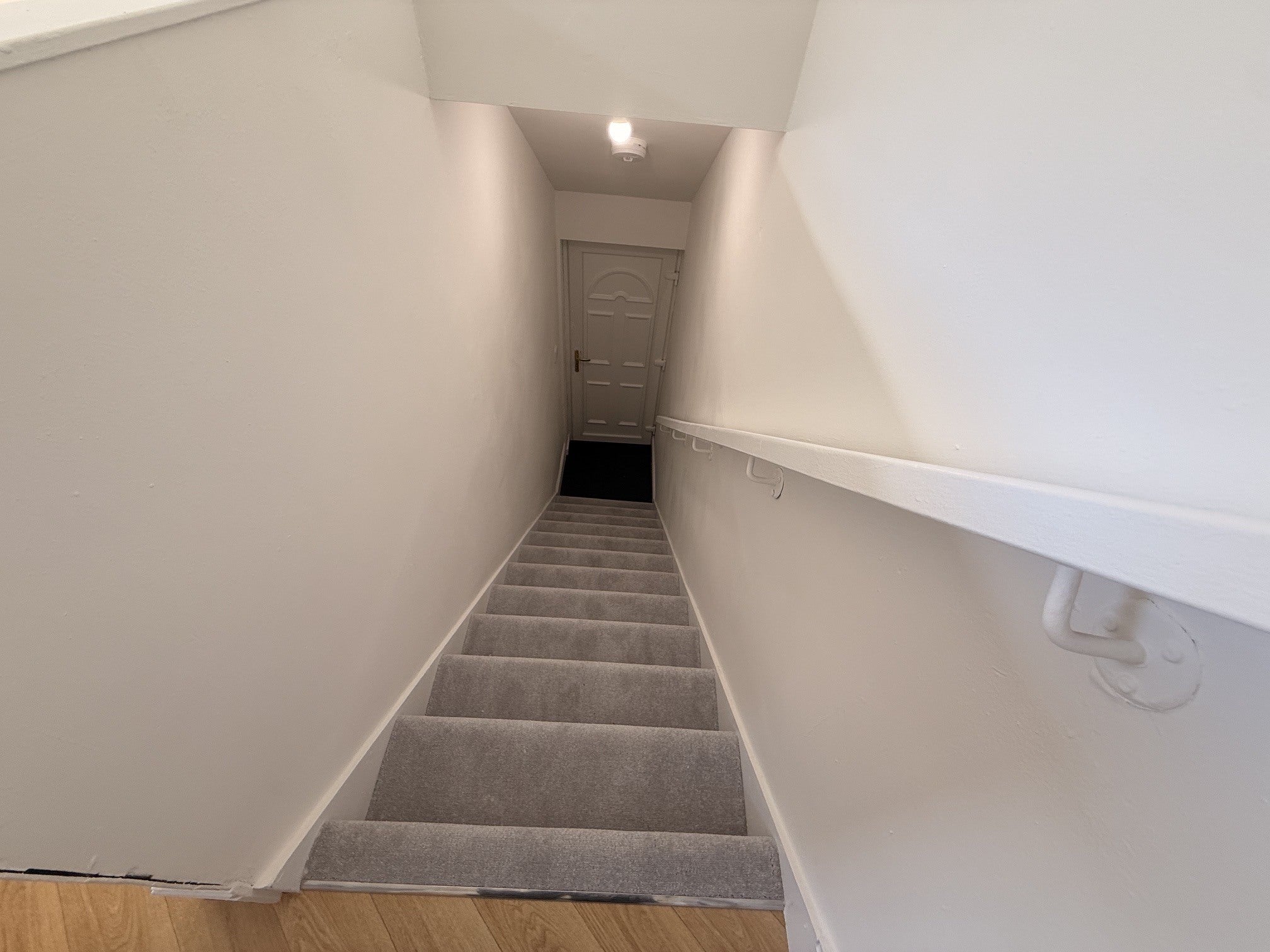 Flat Holly Avenue in North Tyneside