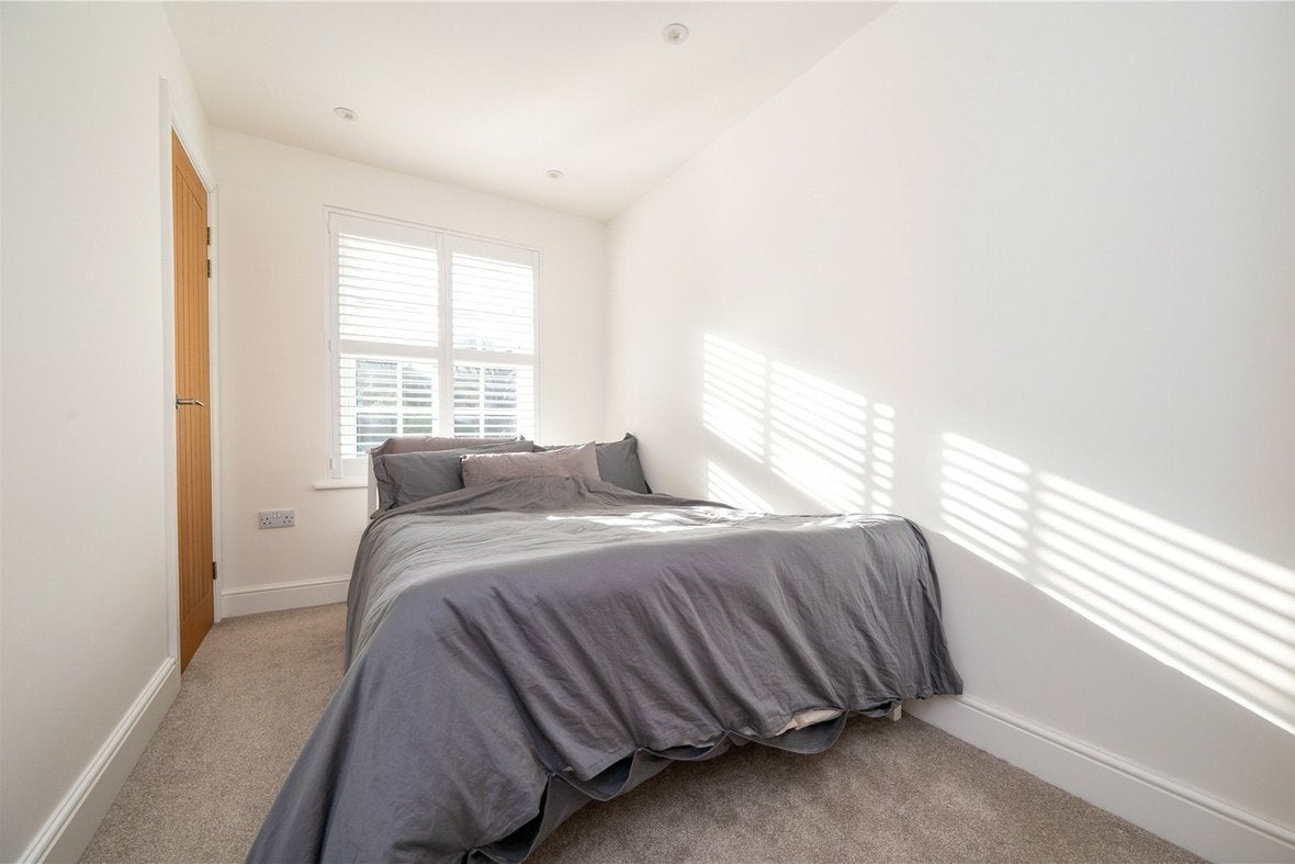 Flat Edmund Beaufort Drive in St Albans