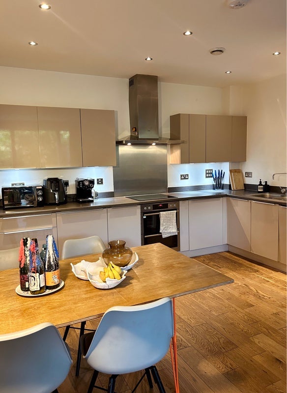 Room Clarissa Street in Greater London