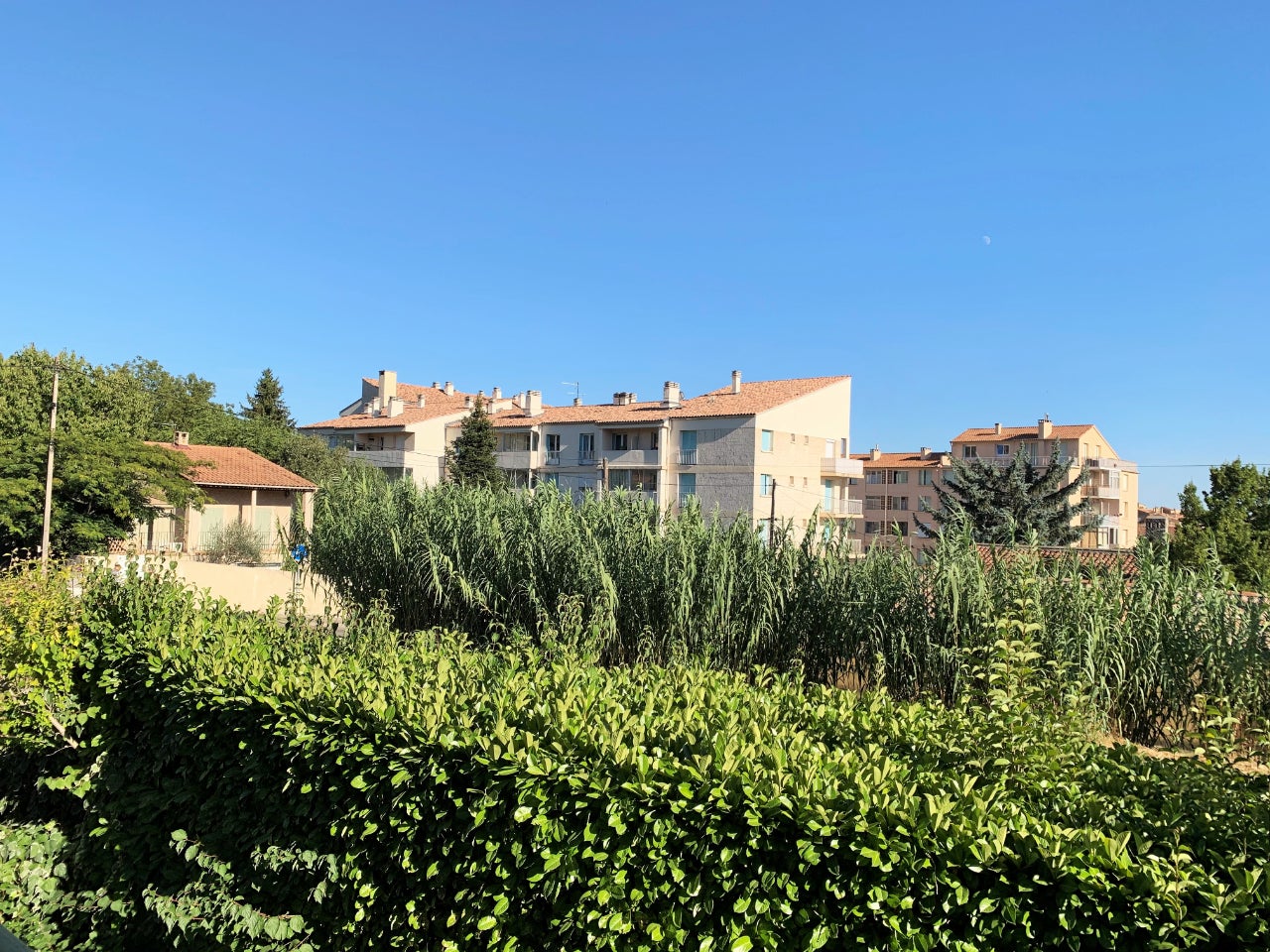Flat Montée de Sainte-Roustagne in Manosque