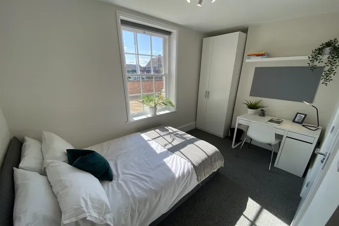 Room Albion Street in Nottingham