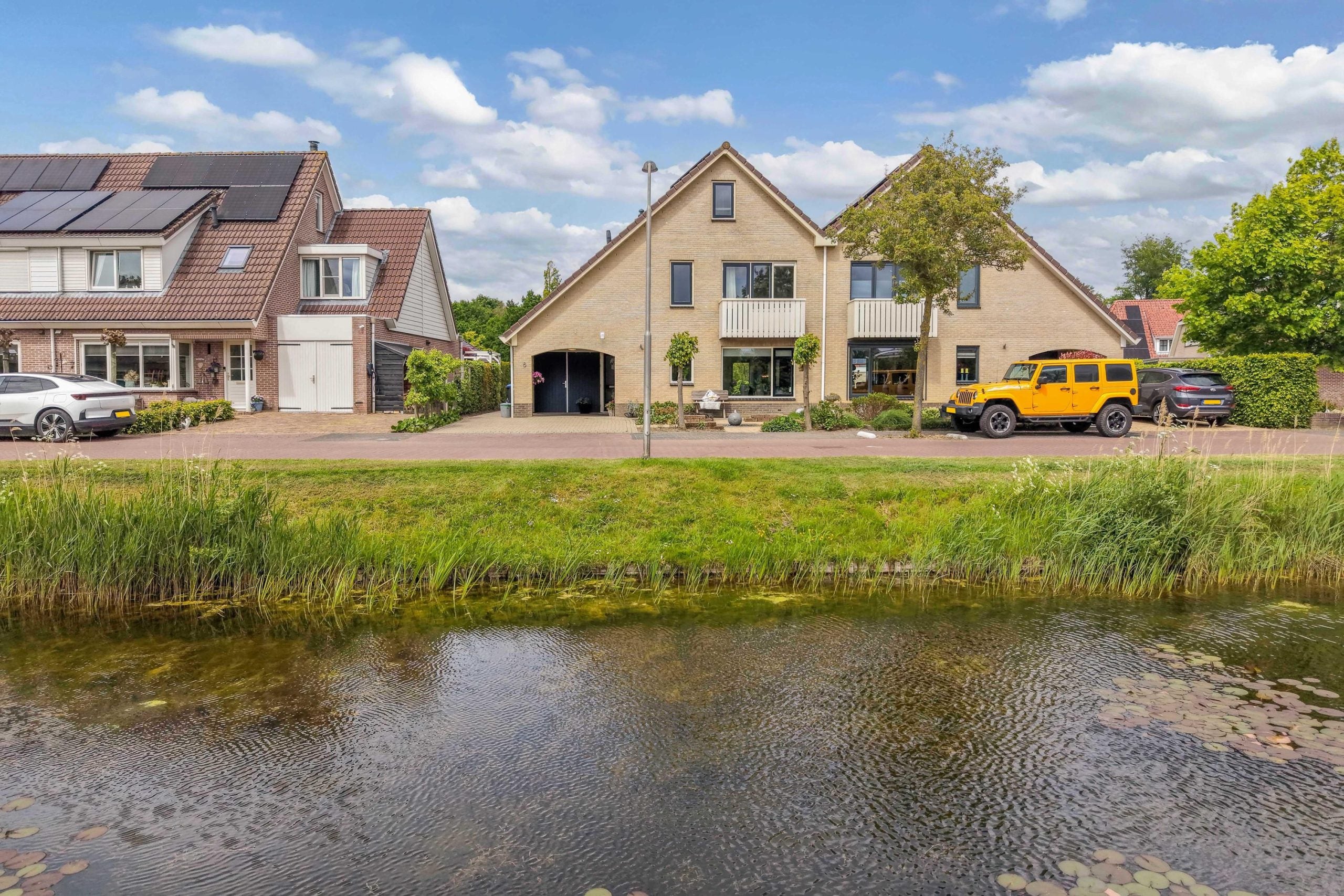 Twee-onder-één-kap te koop: Rietpluim 8, Marknesse