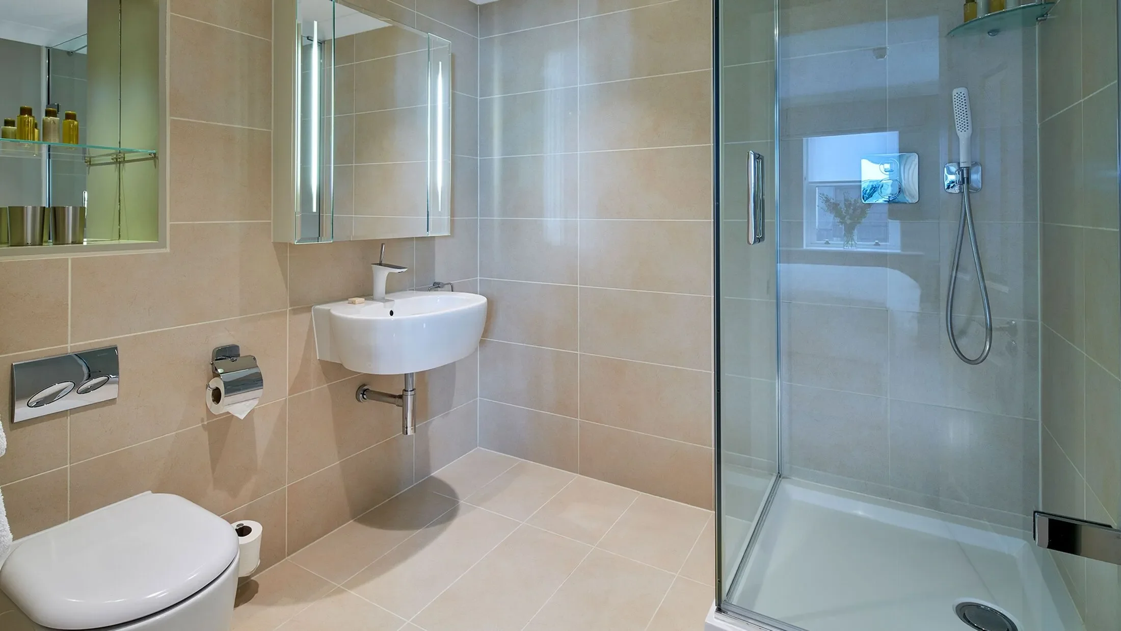 Flat Watling Street in City of London