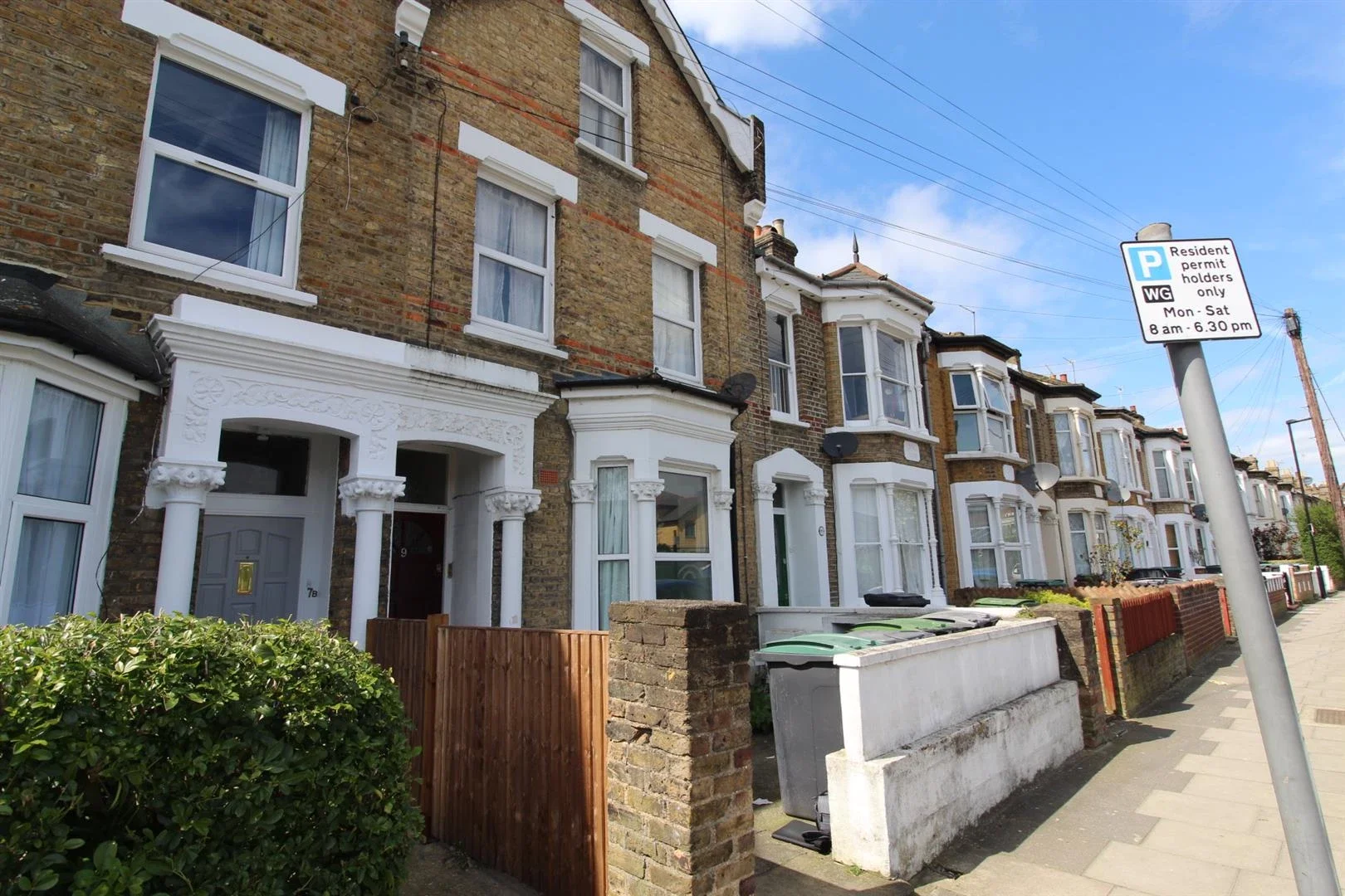Flat Stanley Road in Greater London