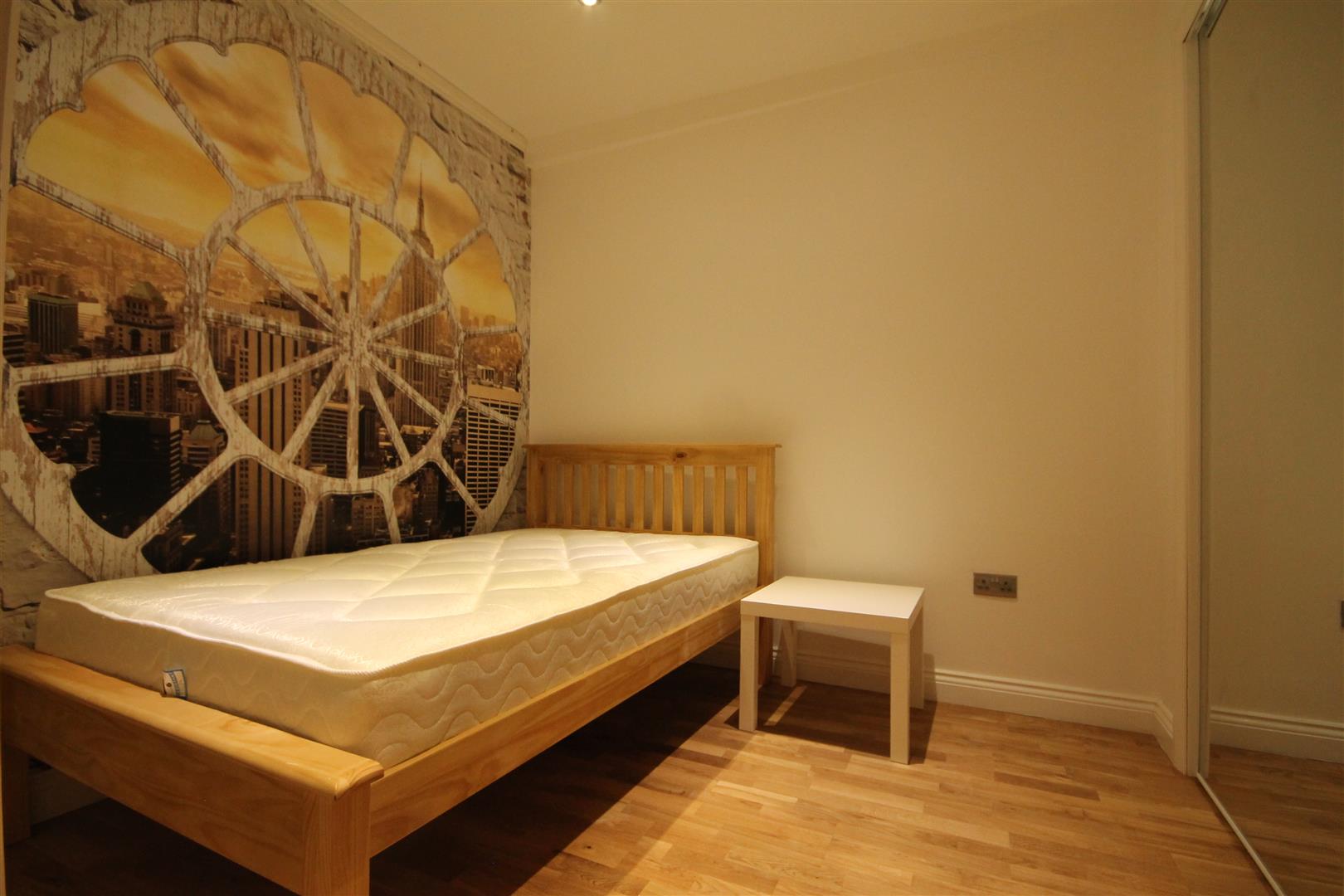 Flat Falconar's Court in Newcastle upon Tyne