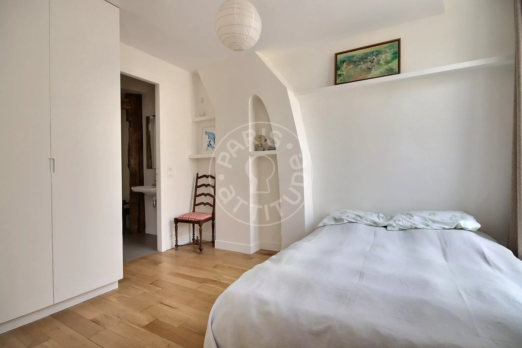 Appartement Rue Jean-Jacques Rousseau à Paris