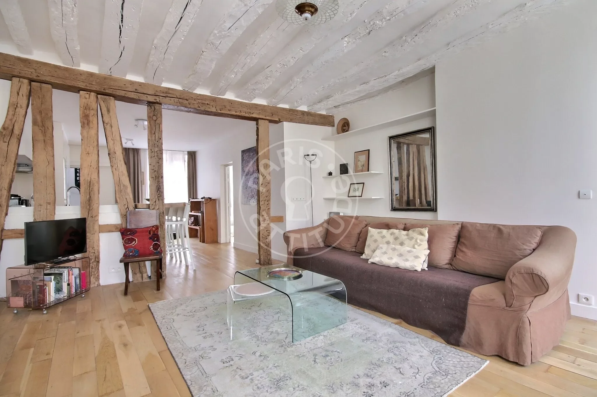 Appartement Rue Jean-Jacques Rousseau à Paris