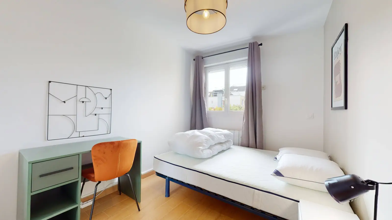 Room Allée des Cornouillers in Champs-sur-Marne
