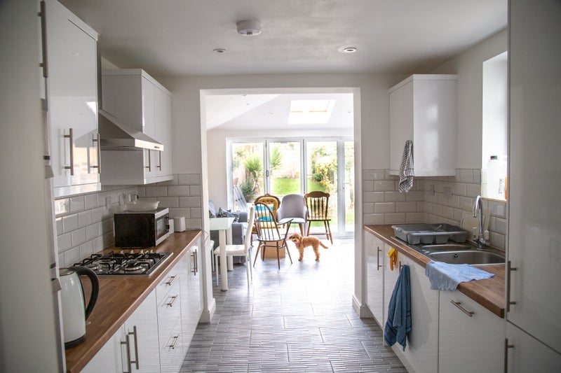 Room Plough Way in Greater London
