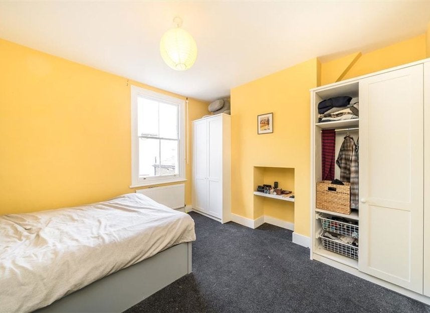 House Edric Road in Greater London