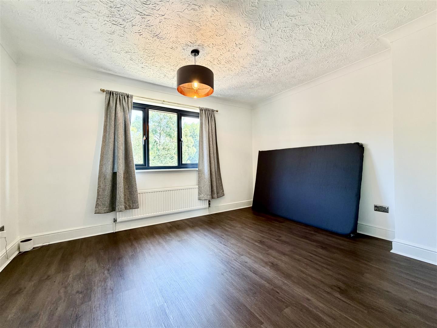 House Watford Way in Greater London