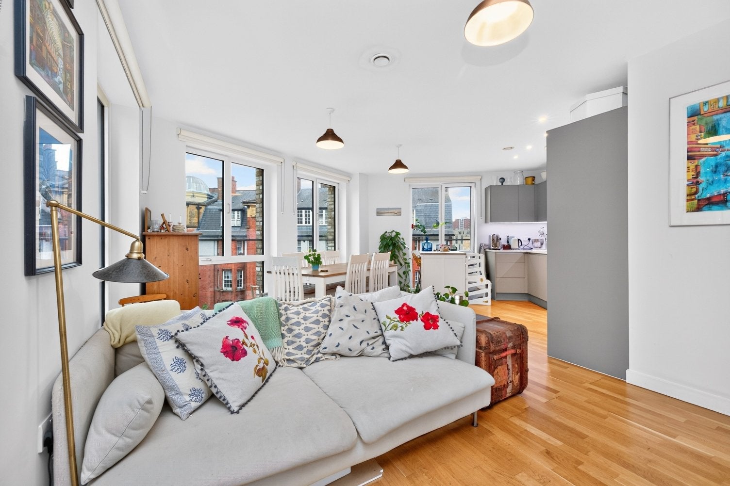 Flat Rodney Road in Greater London