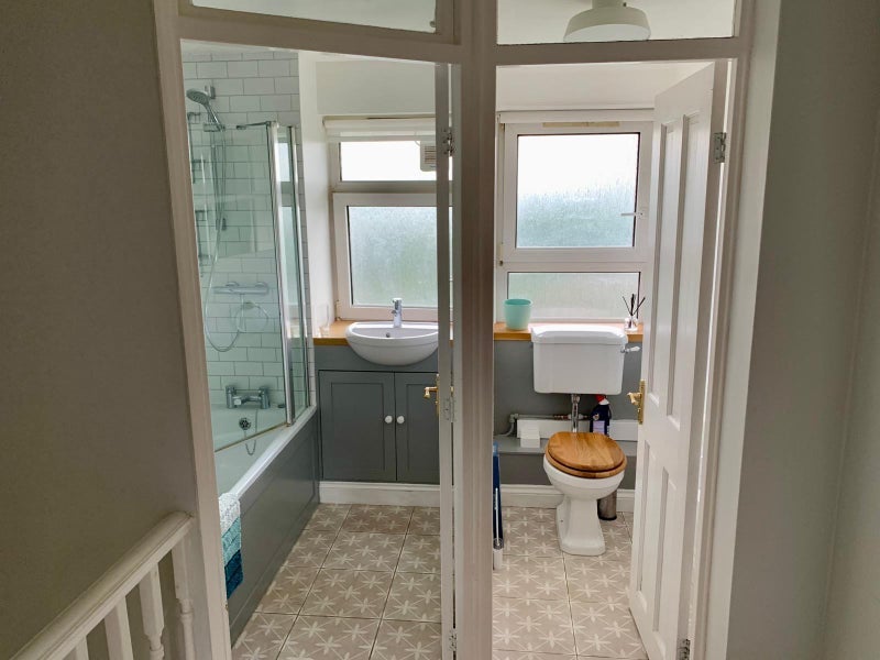 Room Potterne Close in Greater London